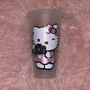 Hello Kitty Starbucks Reusable Cup